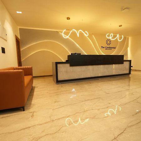 The Continental Inn & Suites Mysore Esterno foto