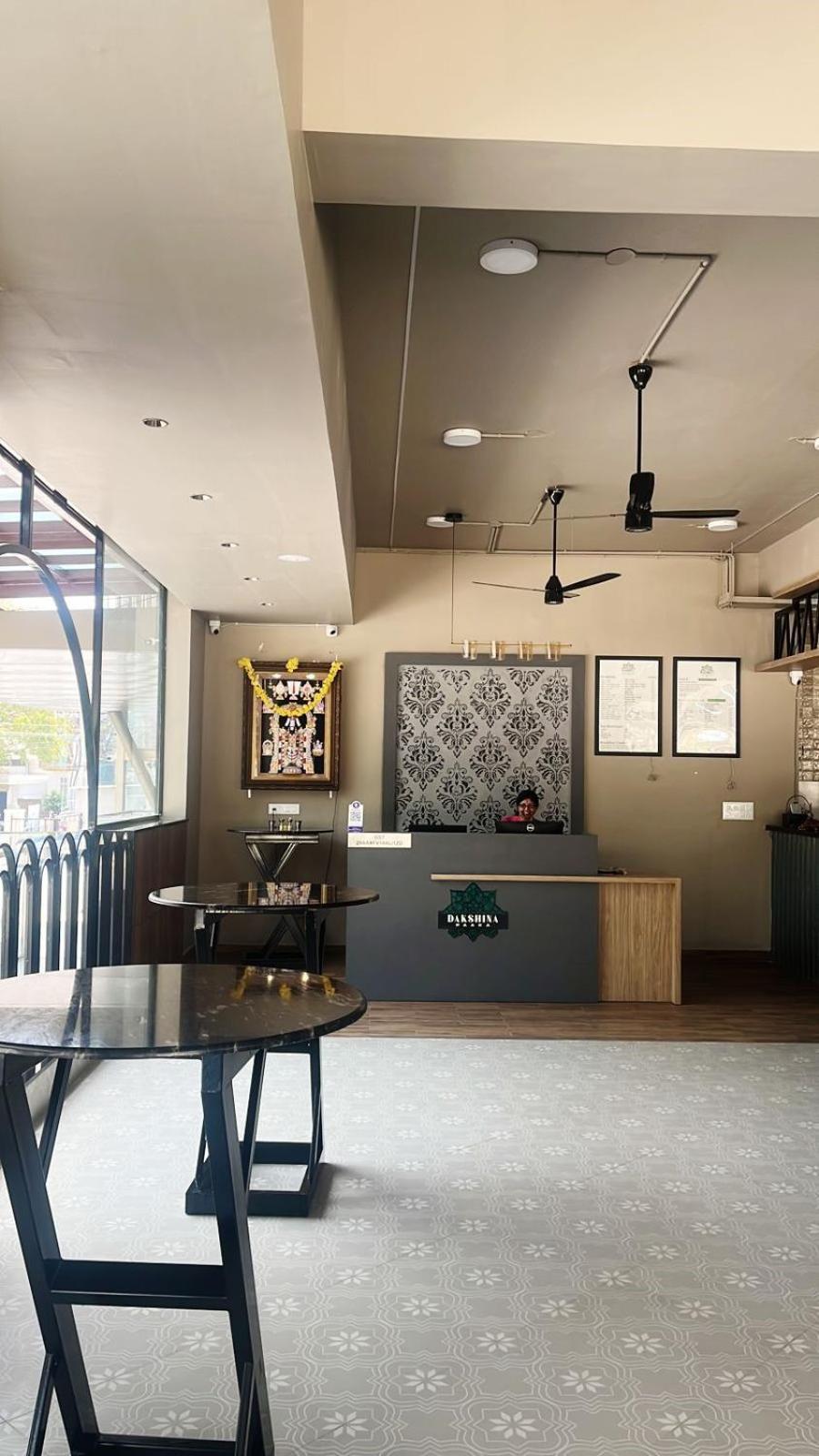 The Continental Inn & Suites Mysore Esterno foto